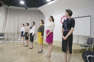 服務禮儀實訓班今日開班，提升專業素養正當時