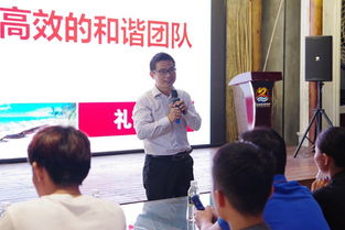 三亞海鮮餐飲企業開展禮儀服務培訓，積極備戰國慶黃金周